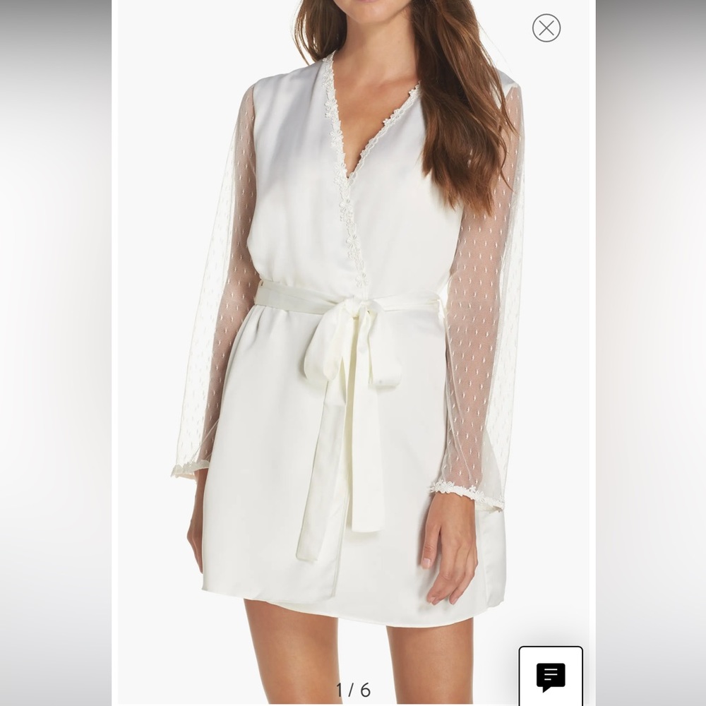 Showstopper White Robe
